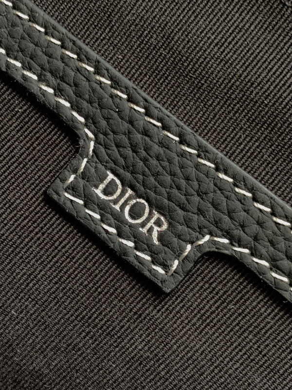D*or saddle messenger bag