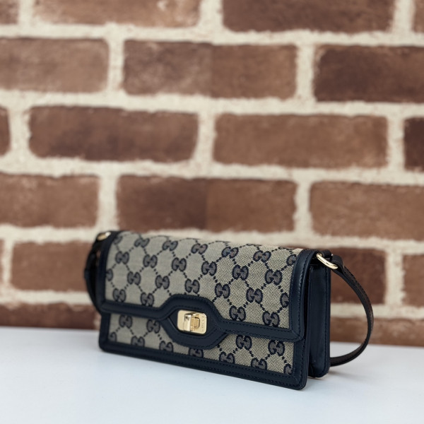 G*u*i luce mini shoulder bag-20*10*4cm
