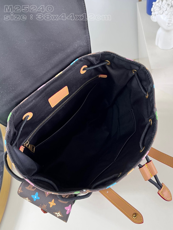 l**is V*t*n christopher backpack-38*44*12.5cm