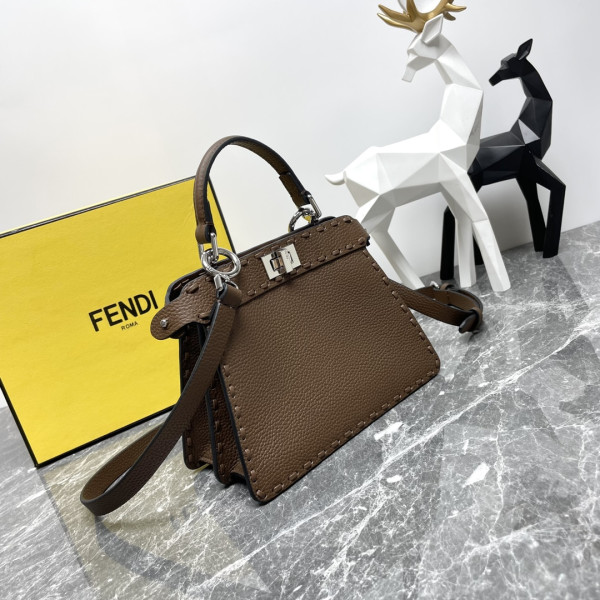 F**di peekaboo iseeu petite-20x11x15cm