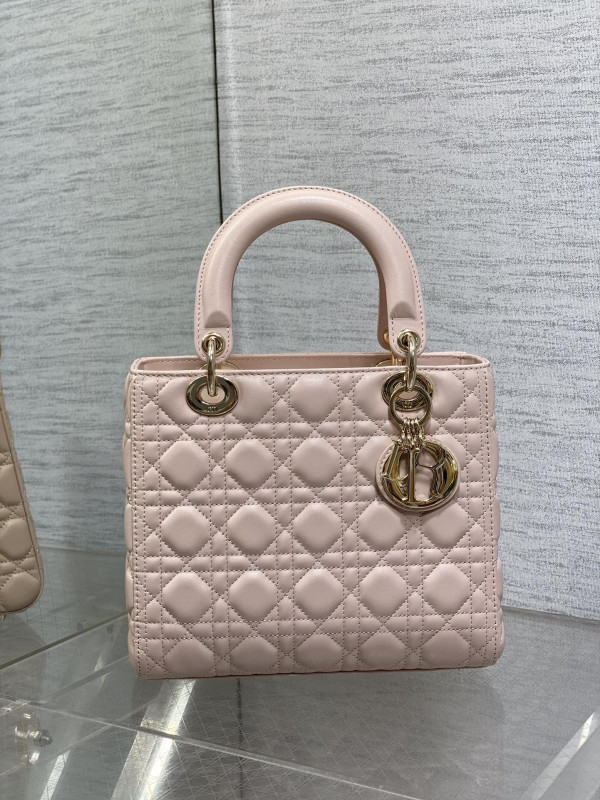 lady D*or - 24cm