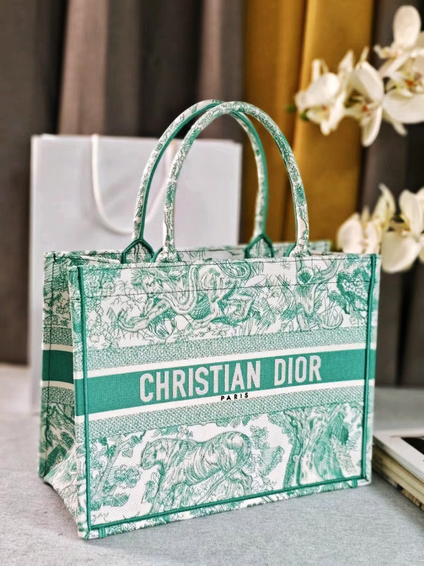 medium D*or book tote-36*18*28cm