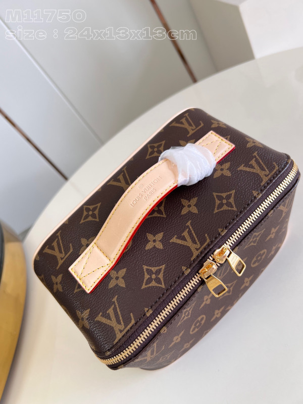 l**is V*t*n toiletry bag-24*13*13cm