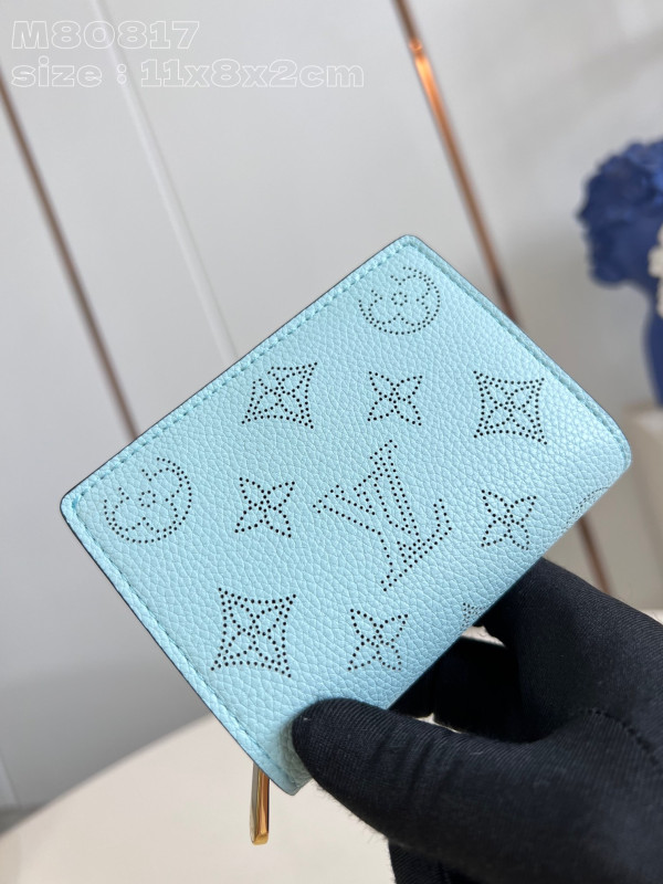 l**is V*t*n lou wallet-11.5*8.5*2.2cm