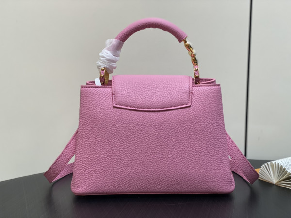 l**is V*t*n capucines bb-27*18*9cm