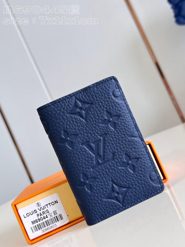 l**is V*t*n pocket organizer-7.5*11.1*1 cm