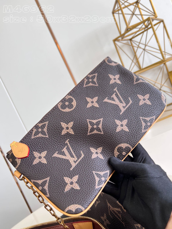 l**is V*t*n speedy p9 bandoulière 50