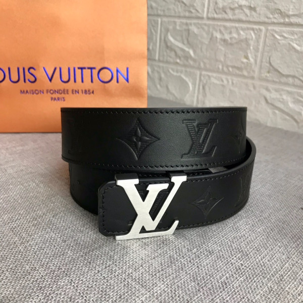 l**is V*t*n belt