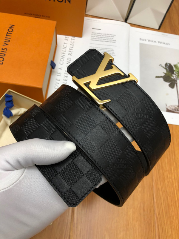 l**is V*t*n belt