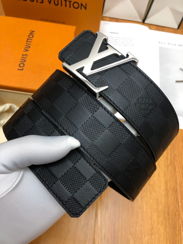 l**is V*t*n belt