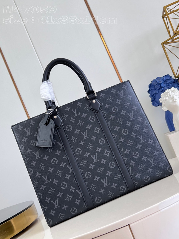 l**is V*t*n sac plat 24h-41*33*14cm