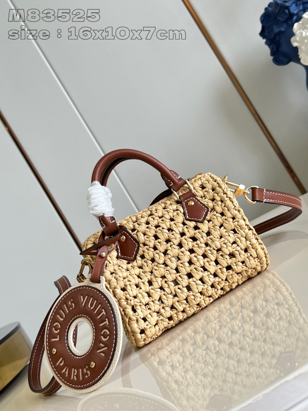 l**is V*t*n nano speedy-16-10-7.5cm