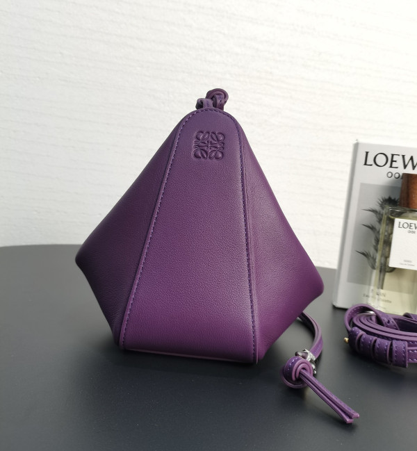 Loewe Hammock Hobo