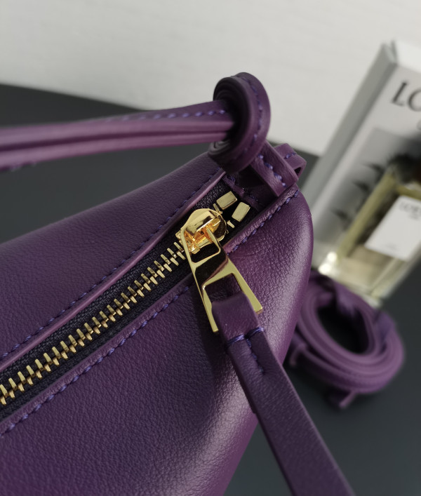 Loewe Hammock Hobo