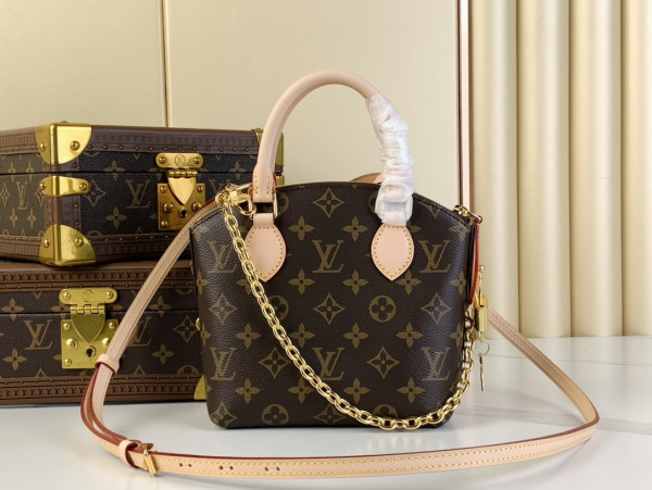 l**is V*t*n lockit bb-15*19*7cm