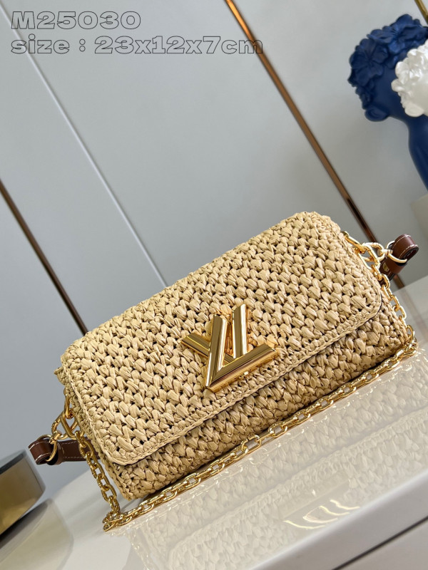 l**is V*t*n twist west-23.5*12*7cm