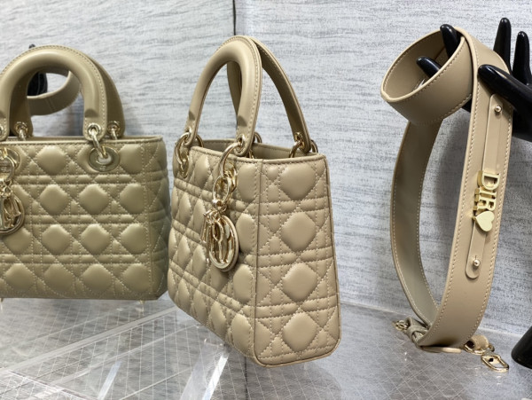 lady D*or small lambskin-20-16.5-8cm