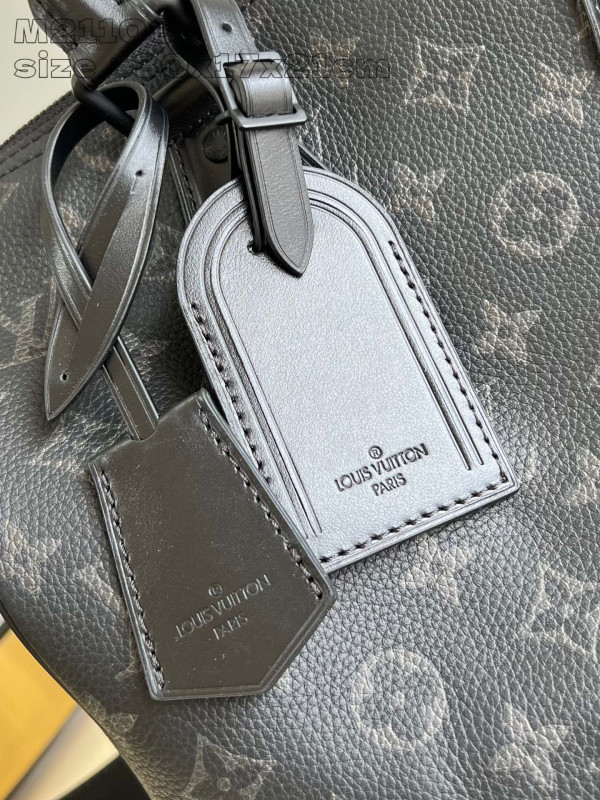 l**is V*t*n speedy bandouliere 30