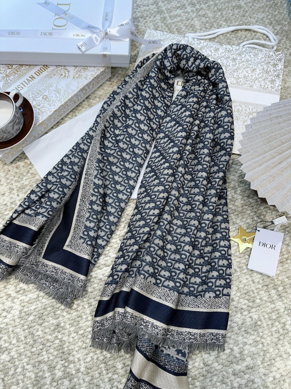 D*or scarf